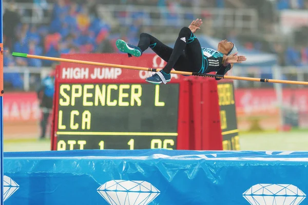 Levern Spencer en el salto de altura de las mujeres en la IAAF Diamond League — Foto de Stock