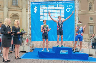 Angelica Olmo (Ita) başlamadan önce kadınlar ITU triatlon olay Stockholm