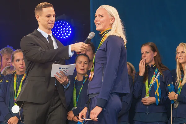 Medallistas olímpicos de Río se celebran en Kungstradgarden —  Fotos de Stock