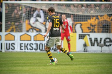AIK ve Hammarby Allsvenskan, arkadaşlar arasında futbol derby 