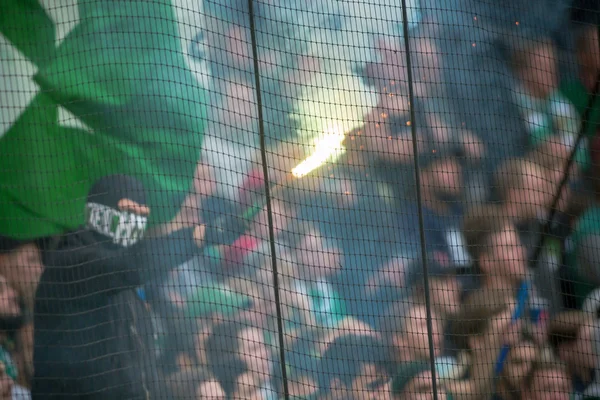 Derby de futebol entre AIK e Hammarby em Allsvenskan em Friends — Fotografia de Stock