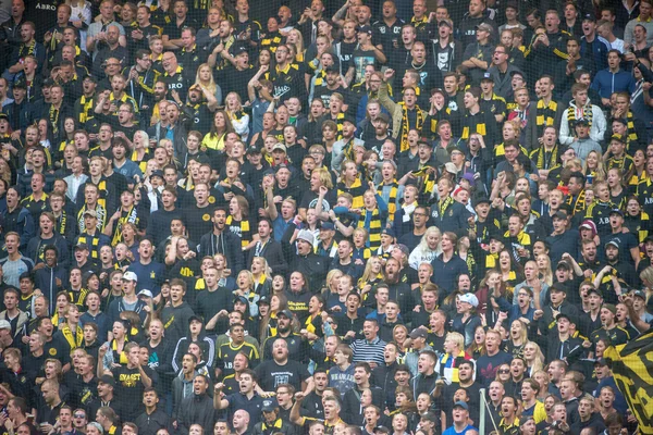 Fotbalové derby mezi Aik a Hammarby v Allsvenskan na přátele — Stock fotografie