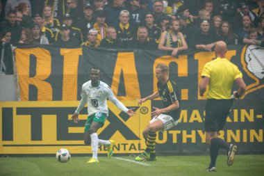 AIK ve Hammarby Allsvenskan, arkadaşlar arasında futbol derby 