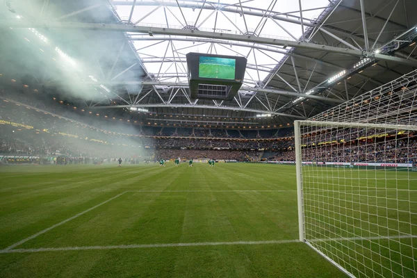Voetbal derby tussen Aik en Hammarby in Allsvenskan bij vrienden — Stockfoto