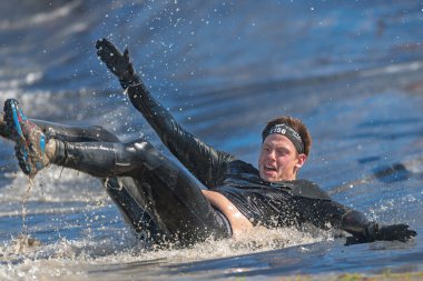 Stockho Gardet de Tough Viking olay dev su yamacı