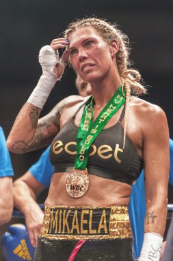 Mikaela Lauren (Swe) vs Klara arasında Wbc başlık maçı sonra 
