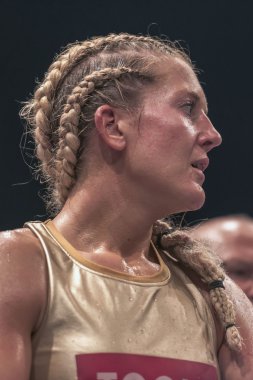 Mikaela Lauren (Swe) vs Klara arasında Wbc başlık maçı sonra 