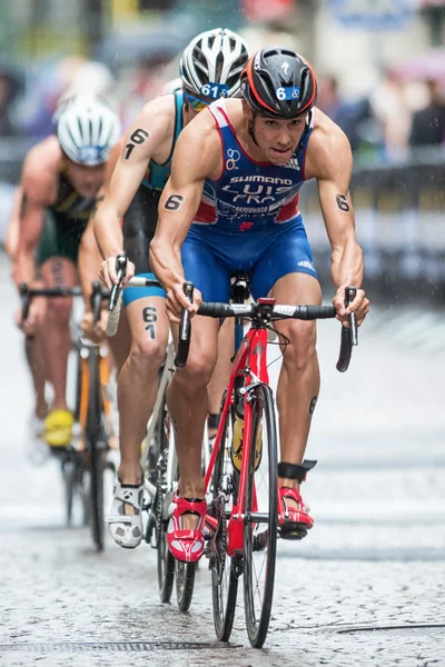 Dragon tattoo skiss, handgjorda design över vintage papperbisikletçi vincent ile ıslak bir grup önde gelen luis üzerinden