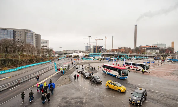 Зона старта и ворот Стокгольмского тоннеля во время дождя — стоковое фото