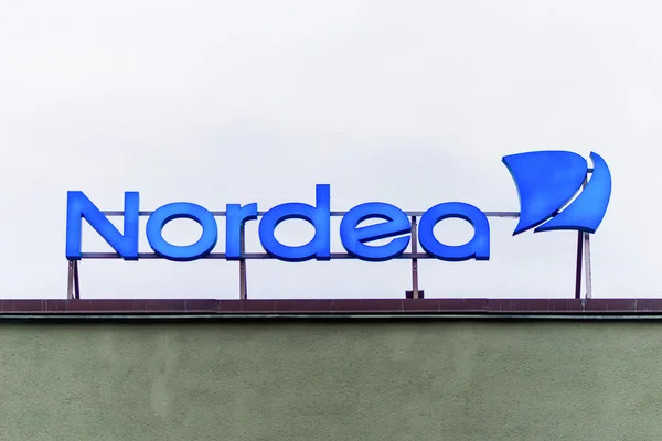 Nordea logo on a rooftop during morning hours — Stock Photo, Image