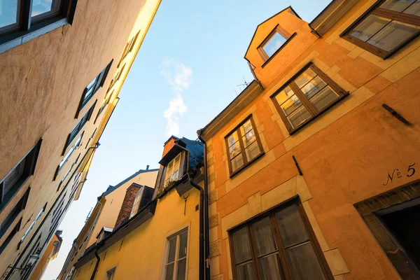 Färgglada fasader i gamla stan, Stockholm — Stockfoto