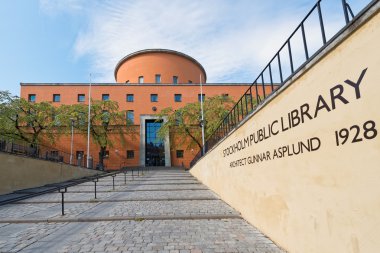 Giriş Şehir Kütüphanesi veya Stadsbiblioteket Observatorie