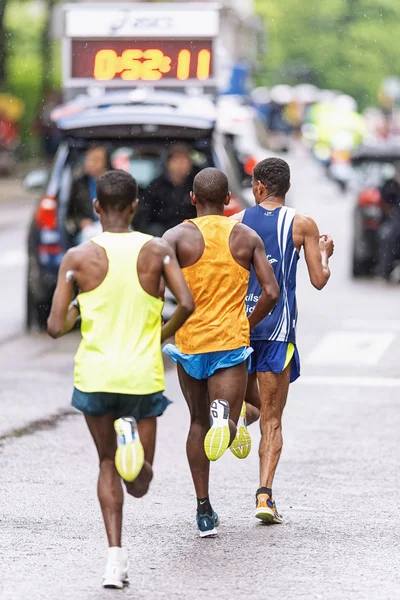 Leading group with winner Yekeber Bayabel last in the group at A — Stock Photo, Image