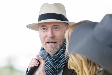 dünyaca ünlü tasarımcısı Wallin lars judg biri olarak röportaj