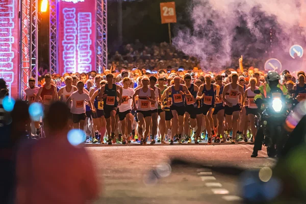 The spectacular start at Midnattsloppet or the Midnight run — Stok fotoğraf