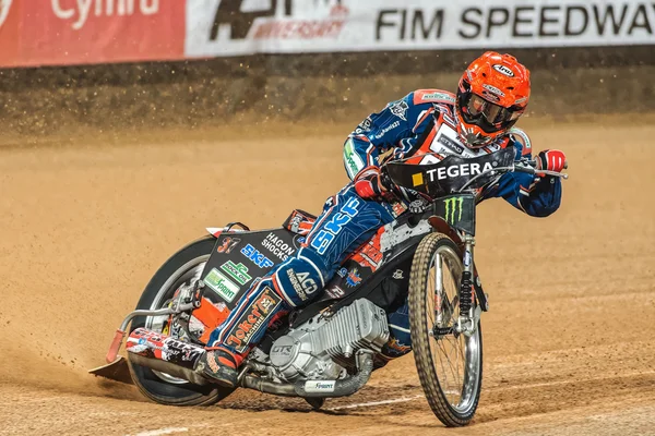 Speedway rider Chriss Harris in curve a at the TEGERA Stockholm — ストック写真