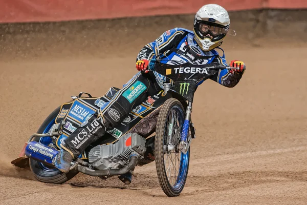 Pilota Speedway in curva alla prova TEGERA di Stoccolma per il — Foto Stock