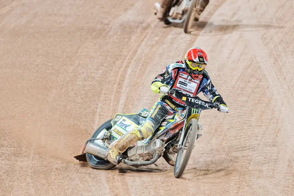 Chris Holder da Grã-Bretanha liderando o calor no TEGERA S — Fotografia de Stock