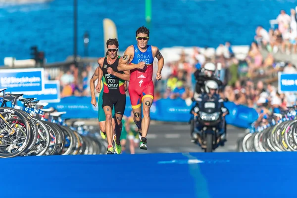 Javier Gomez Noya from Portugal leading at the running part at t — Stock Photo, Image