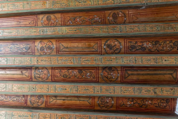Roof with inscriptions at Gripsholm castle in the idyllic small — 图库照片