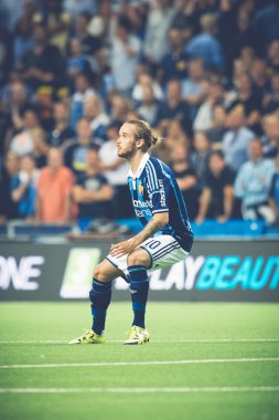 Midfielder Daniel Berntsen at the soccer game between the rivals