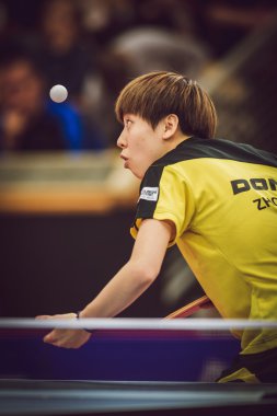 Ye, Yihan (SIN) ve Meng (CHI) arasındaki son karşılaşma)