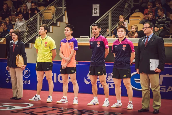 Zhendong, Jike (Chi) ve Bo, Xin arasında çift final maçı (