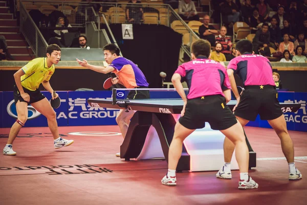 Zhendong, Jike (Chi) ve Bo, Xin arasında çift final maçı (