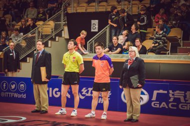 Fan Zhendong (CHI) ve Xu Xin (CHI) arasındaki masa tenisi finalleri) 