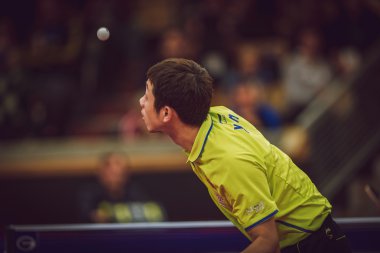 Fan Zhendong (CHI) ve Xu Xin (CHI) arasındaki masa tenisi finalleri) 