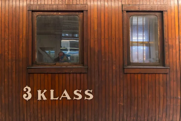 Panels of an old vintage steam train arriving at Stockholm centa — Stockfoto