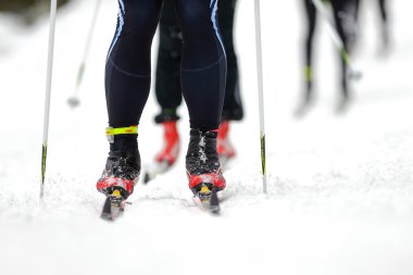Bacaklar ve ayaklar Sürüü skii Kayak Maratonu, detay