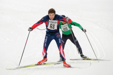 Kazanan Elis Weslien Claes Theander Kayak Marath, önünde