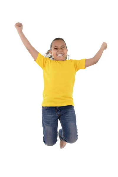 Ativo alegre menina saltando — Fotografia de Stock