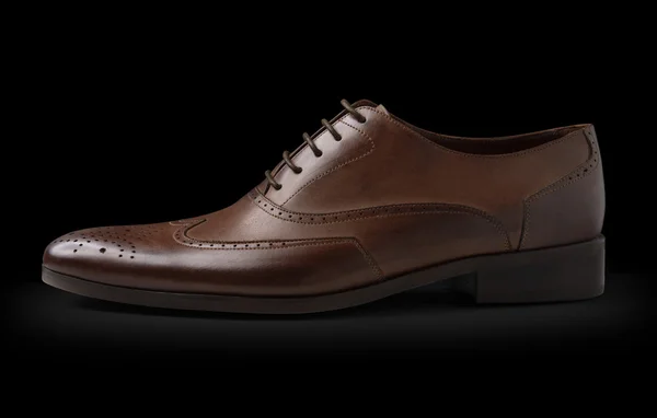 Mode Classique Chaussures Homme sur Noir — Photo