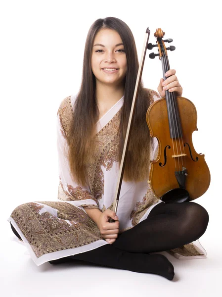 Joven asiático mujer con violín — Foto de Stock