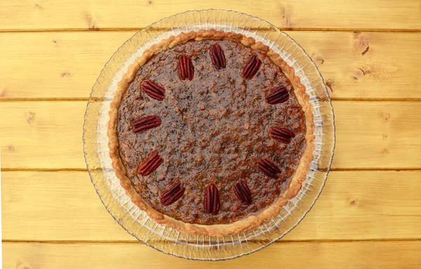 Freshly baked home-made pecan pie — Stock Photo, Image