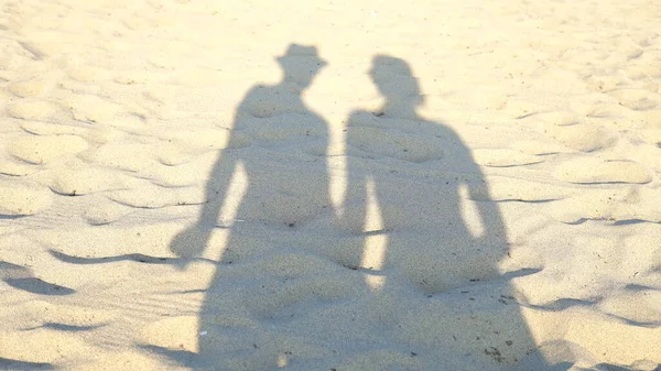 Shadows Two Girls Dancing Tropical Beach Having Fun Beach Party — Stock Photo, Image