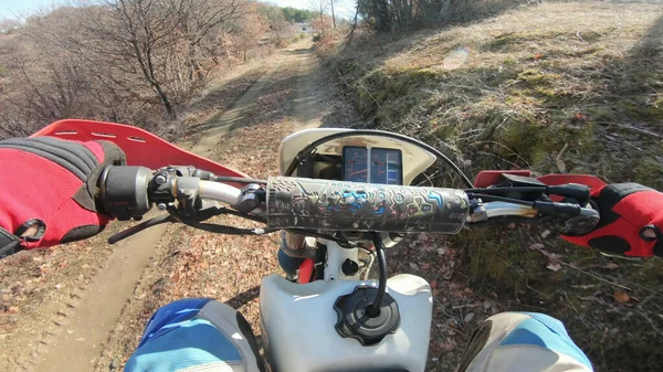 Enduro Extreme Motocross Rider Acción Una Pista Montaña Tierra Offroad — Foto de Stock