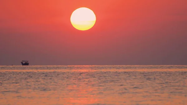 Lapso Tiempo Gran Puesta Sol Sobre Mar Océano — Foto de Stock