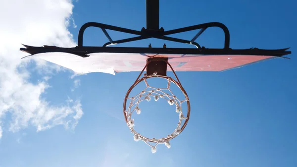 Basket Ball Hoop Bellow Sunny Day Blue Sky — Stock Photo, Image