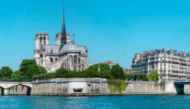 Seine ve Notre Dame de Paris 'in Panoraması, Paris, Fransa