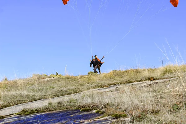 Paraglider Tandem Taking — Fotografia de Stock