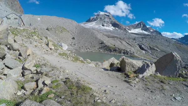 Panorama Lago Montanha Gama Perto Vittorio Emanuele Cabana Refúgio Expedição — Fotografia de Stock