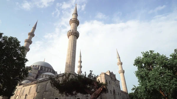 Blue Mosque Court Yard Sunny Day — Stock Photo, Image