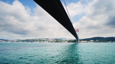 Boğaz 'dan Boğaz Köprüsü' ne muhteşem bir manzara.