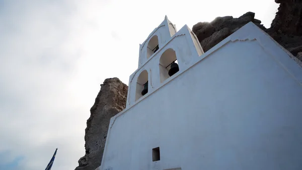 Řecko Ortodoxní Kaple Agios Nikolaos Nachází Okraji Sopečné Kaldera Ostrově — Stock fotografie