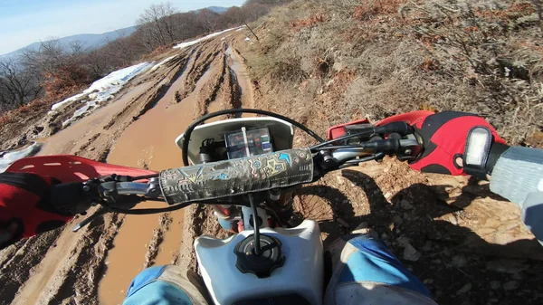 Enduro Extreme Motocross Piloto Ação Uma Montanha Terra Offroad Pista — Fotografia de Stock