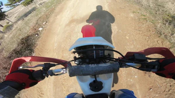 Enduro Extreme Motocross Piloto Ação Uma Montanha Terra Offroad Pista — Fotografia de Stock