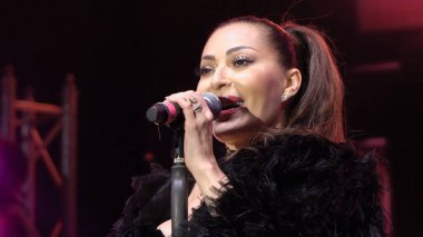 Bansko, Bulgaristan - 08 Sep, 2019: Sırp ünlü şarkıcı Ceca Raznatoviç Bulgaristan 'ın Bansko kentinde bir konser veriyor